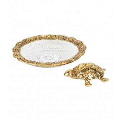 Rishan Lifestyle Gold Aluminium Handicraft Showpiece - Pack of 1