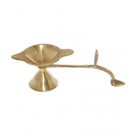 Shriram Traders Brass Floor Diya - Pack of 1