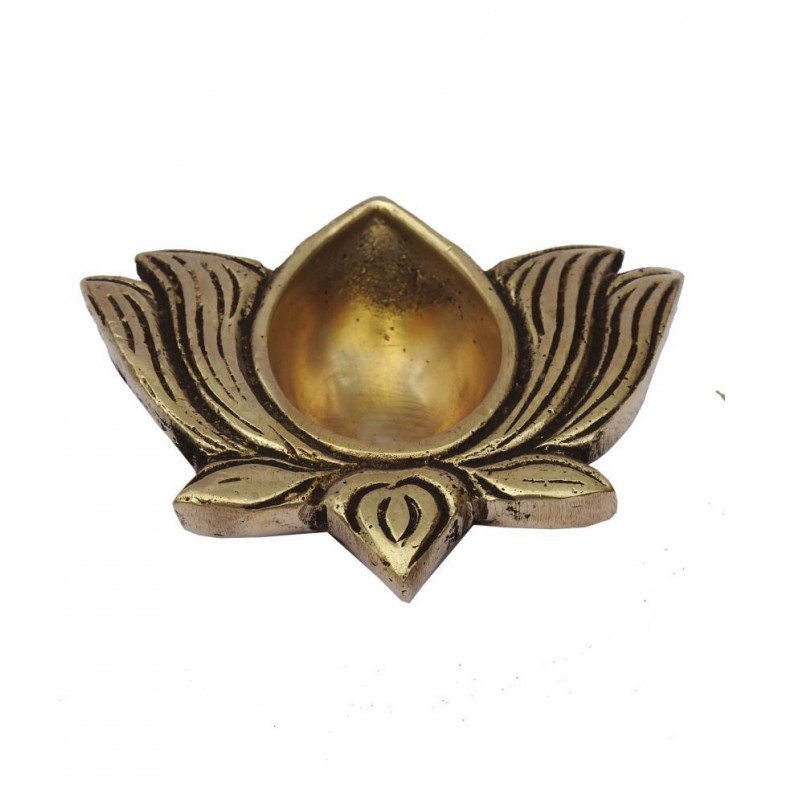 Susajjit Decor Brass Table Diya - Pack of 1