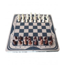 Wooden Chess With Wooden Chess Pawns