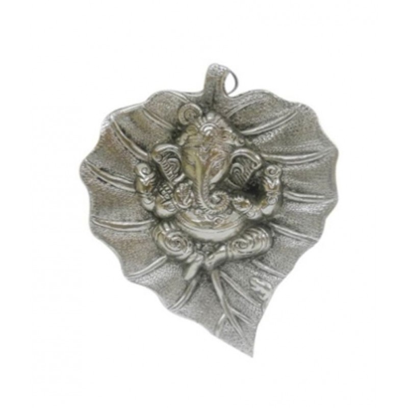 eCraftIndia Lord Ganesha on Leaf