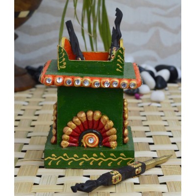 eCraftIndia Papier-Mache Embossed Pen Stand eCraftIndia Papier-Mache Embossed Pen Stand
