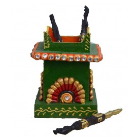 eCraftIndia Papier-Mache Embossed Pen Stand